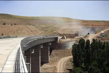 ۳۸ درصد ظرفیت ایمنی راه‌ های هرمزگان با تجهیزات نوین تقویت شد