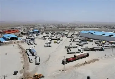 مسیر ترانزیتی برای کامیون های آذربایجانی نداریم/پایانه مرزی کلاله به اعتبار نیاز دارد