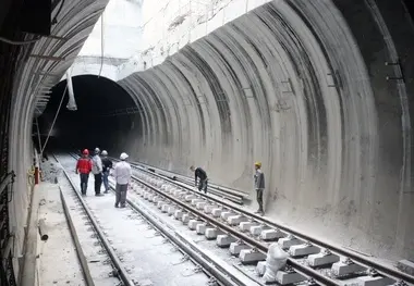 وضعیت شبکه مترو پایتخت در سال ۱۴۲۰/ بهره مندی بیشتر  محله های شرق تهران از خطوط مترو