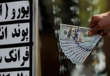 عملکرد خوب بانک مرکزی در مدیریت نرخ ارز / دلار زیر 50 هزار تومان