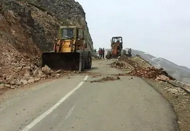 تلاش راهداران چهارمحال بختیاری برای امنیت مسافران