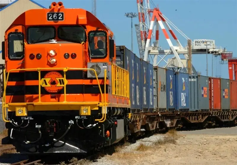  اولین محموله از ترکیه به گرجستان از طریق خط آهن جدید تحویل می شود 