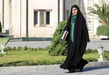 خبر استیضاح وزیر راه و شهرسازی تکذیب شد