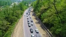 ترافیک خودرو در جاده کندوان سنگین است