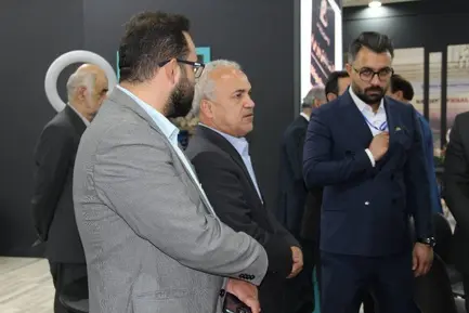 بازدید از غرفه شرکت پویش پژوهان