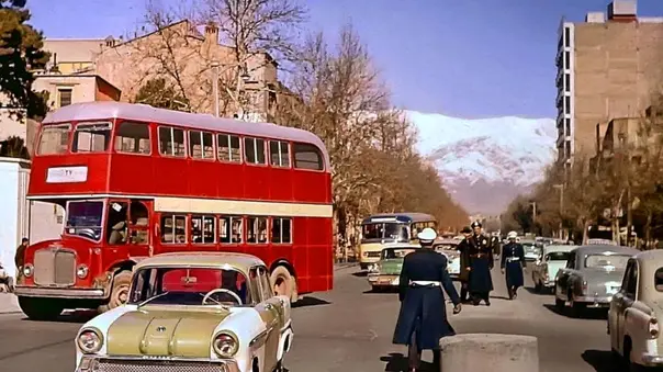 فیلم| تصاویری دیدنی از تهران در دهه ۳۰ شمسی