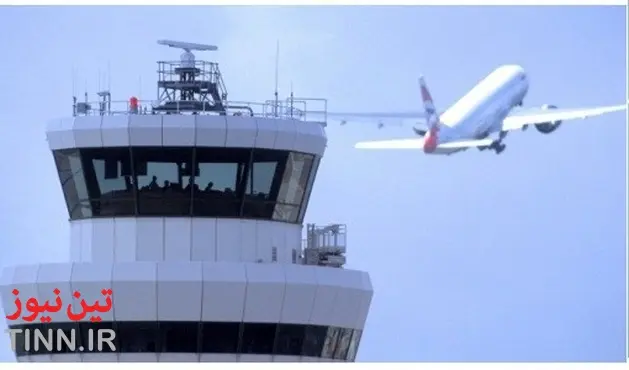 UK NATS deploys safety beacon on crane to enhance aircraft safety