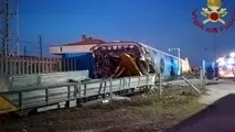  خروج مرگبار قطار سریع‌السیر از ریل در ایتالیا