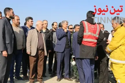 بازدید مدیر فرودگاه امام از محل سقوط هواپیمای مسافربری بویینگ ۷۳۷ متعلق به خطوط هوایی اوکراین