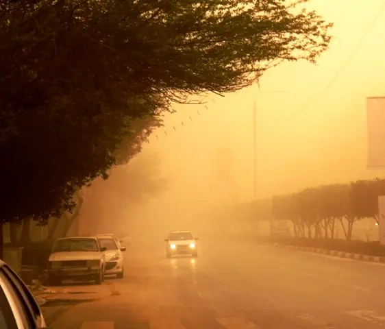 انجام پروازهای فرودگاه کرمانشاه با وجود گرد و غبار شدید هوا