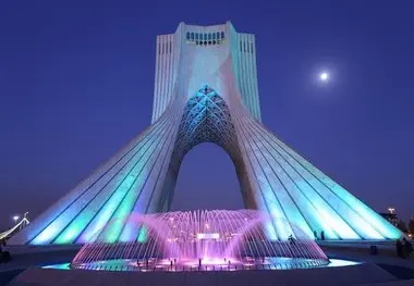عکس های دیدنی از برج شهیاد (آزادی کنونی) در مراحل اولیه ساخت