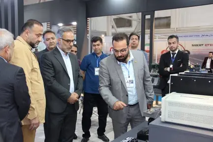 بازدید از غرفه شرکت پویش پژوهان