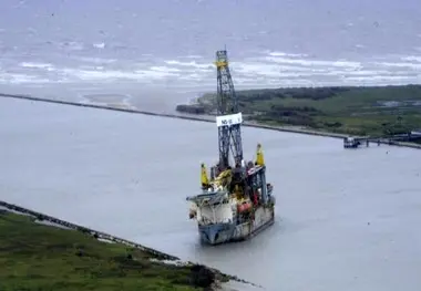 Grounded drill ship in Corpus Christi recovered