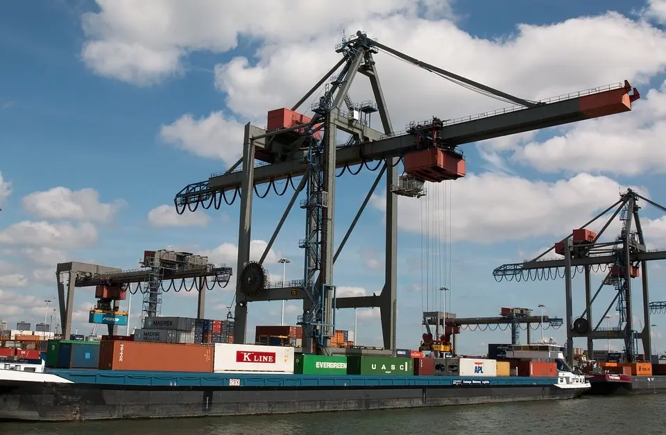 Rotterdam Port Launches Scheme Supporting Climate-Friendly Shipping