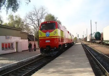 Iarnród Éireann signs deal with W.H Davis for 150 freight wagons