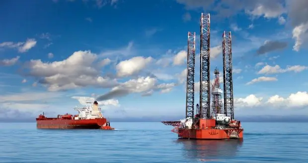 EU urged to address dismantling of floating oil platforms