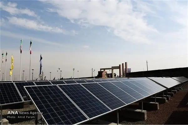 Italian, Chinese firms to build solar farms in Iran
