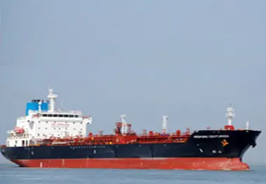 کشتی‌های خارجی حق صید در آبهای ایران را ندارند
