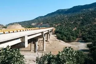 مزایای رانندگی در آزادراه شیراز اصفهان+فیلم