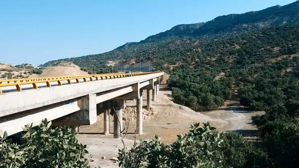 مزایای رانندگی در آزادراه شیراز اصفهان+فیلم