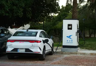 بهره‌ برداری از اولین جایگاه شارژ خودرو برقی مشهد