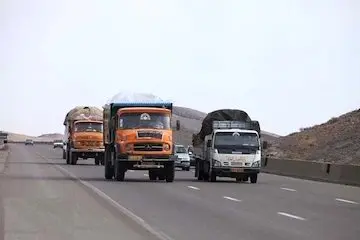 ثبت ۱۲۳ میلیون تردد وسایل نقلیه از محورهای استان همدان 
