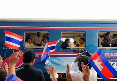 Cambodia – Thailand rail link inaugurated by prime ministers