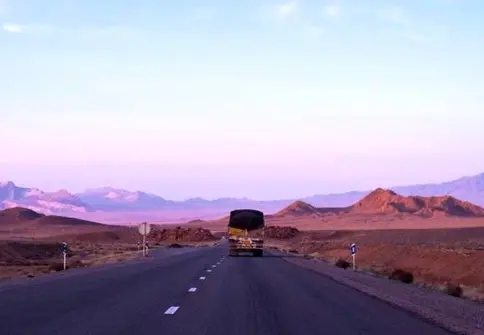 First TIR trucks leave Iran bound for Pakistan
