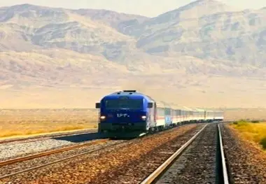 احتمال فروریزش‌ مسیر ریلی راه‌ آهن تهران مشهد در منطقه ورامین