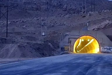تونل رخ در محور شهرکرد – اصفهان بازگشایی شد

