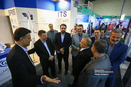 نمایشگاه حمل‌ ونقل دانش ‌بنیان (12)