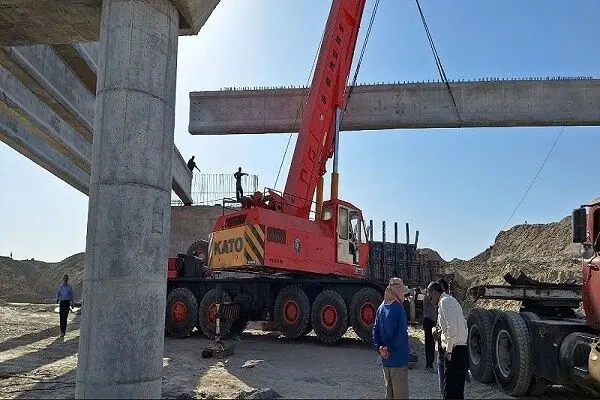 ساخت پل بزرگ شیله در محور زاهدان- زابل وارد مرحله نهایی شد 