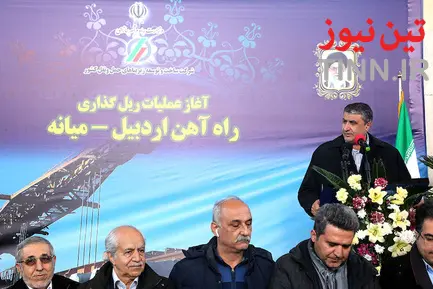 آغاز عملیات ریل گذاری راه آهن اردبیل - میانه
