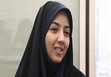 ثبات نسبی در بازار ارز از لازمه های ایجاد آرامش در اقتصاد کشور/ یکسان سازی نرخ ارز ماموریت تیم اقتصادی دولت
