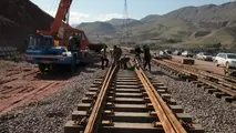 آغاز عملیات ریل‌گذاری راه‌آهن بستان‌آباد- تبریز

