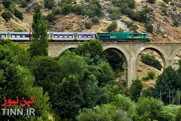 فیلم| تصاویری از مسیر ریلی راه آهن لرستان
