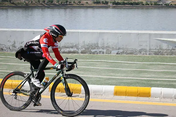 برگزاری اولین دوره مسابقات دوچرخه سواری بانوان در کاشان