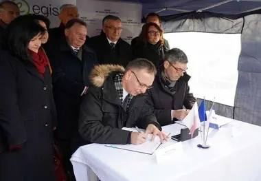 Contract signed for first stage of new line in southern Poland