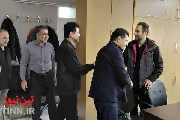 روایت تصویری بازدید مدیرعامل موسسه صندوق پس‌ انداز کارکنان راه‌ آهن از راه‌ آهن کشش