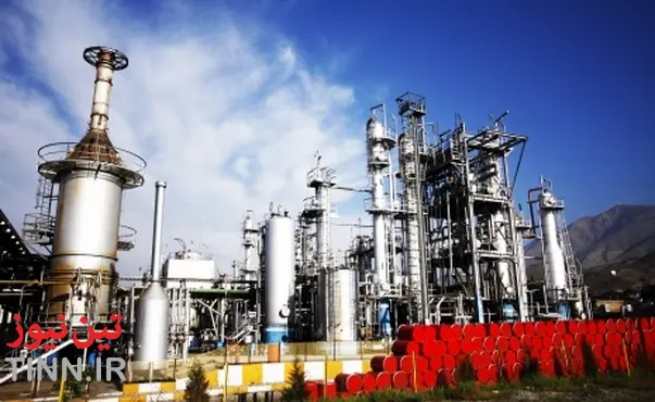 افزایش تولید نفت ایران به ۷/۵ میلیون بشکه در روز تا ۲۰۲۵