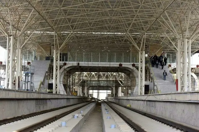 مجوز دولت به مشارکت قرارگاه خاتم برای احداث قطار برقی پردیس