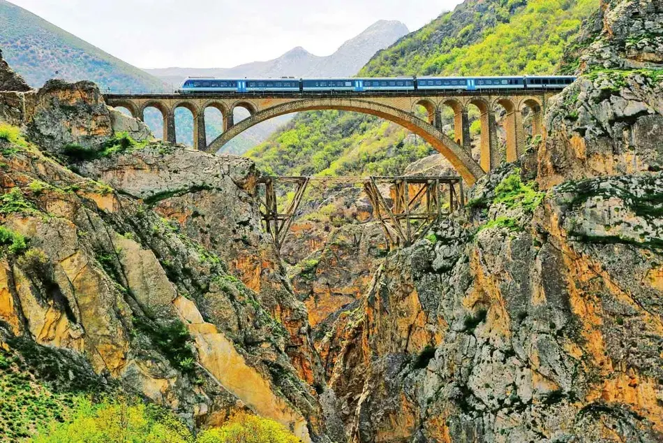 قطار گردشگری تهران گرگان راه اندازی می شود