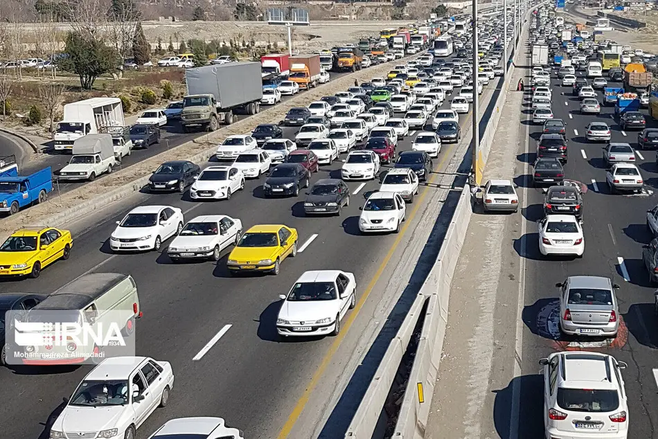 ارتقای سطح کیفی محورهای استان اصفهان با راهداری محوری