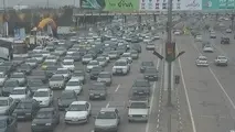 ترافیک نیمه سنگین در جاده‌های قم