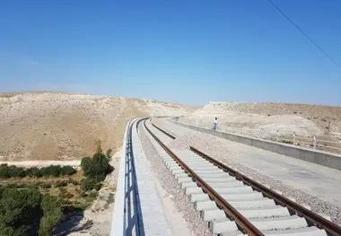 شماره بیست و سوم فصلنامه راه سوم