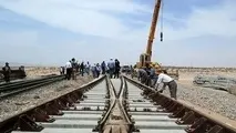 تاکید وزیر نفت برای همکاری با حوزه ریلی 