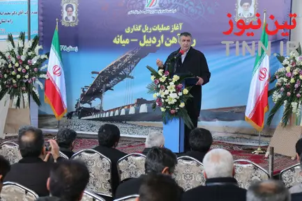 آغاز عملیات ریل گذاری راه آهن اردبیل - میانه