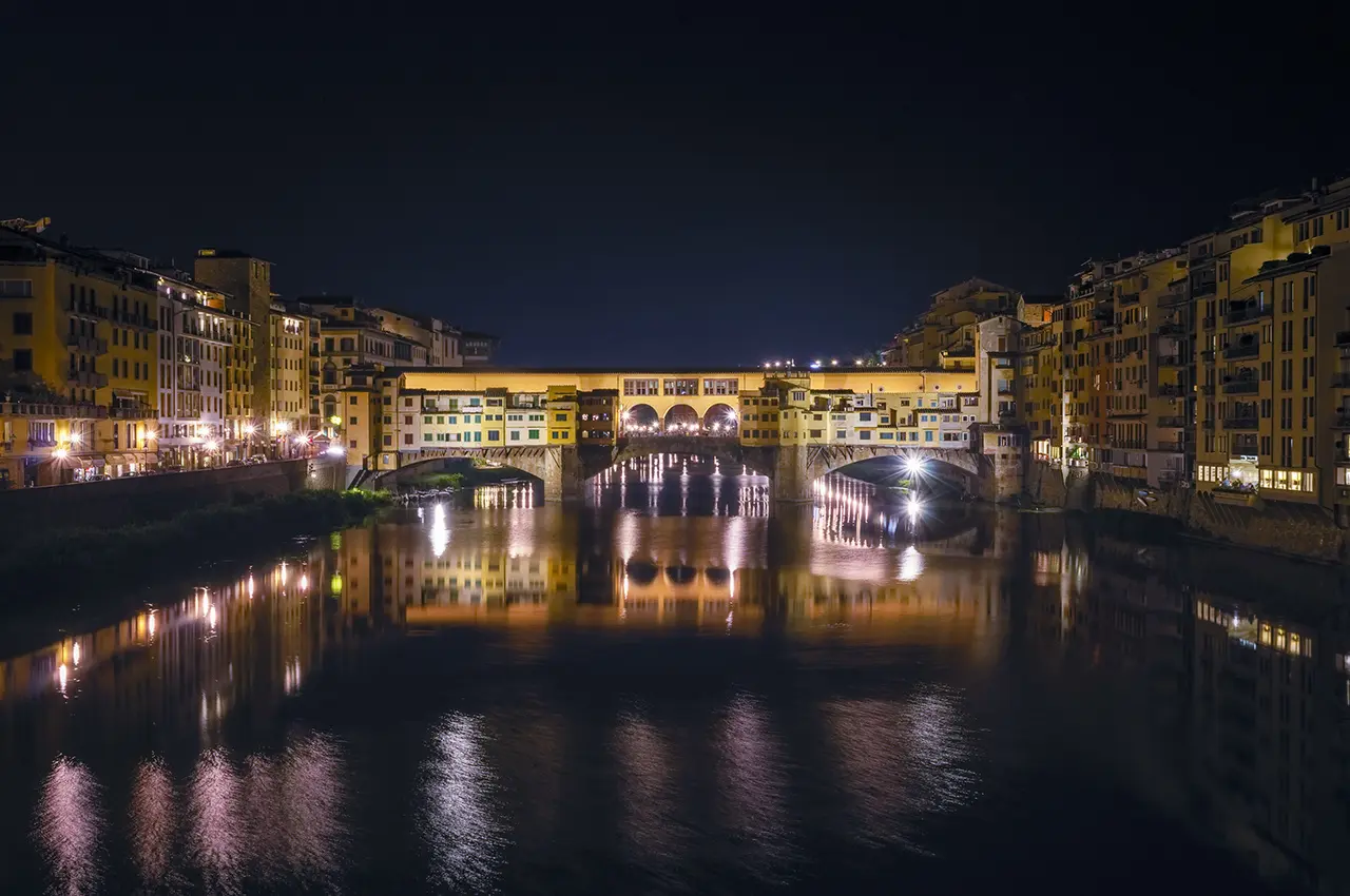 پل پونته وکیو (Ponte Vecchio) - ایتالیا