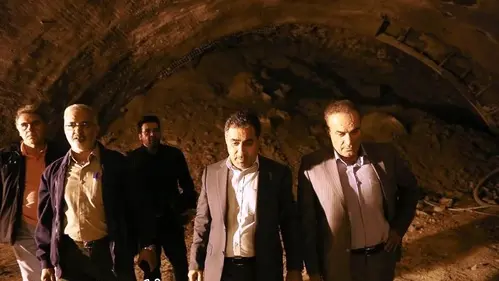بازدید خیرالله خادمی از اتوبان کرج