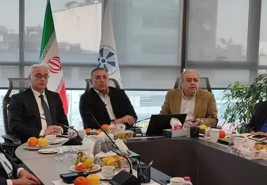 بررسی چالش های صنعت هوانوردی در بیست و ششمین جلسه کمیسیون حمل و نقل اتاق تهران/ شاهد روند نزولی جابجایی مسافران هوایی هستیم